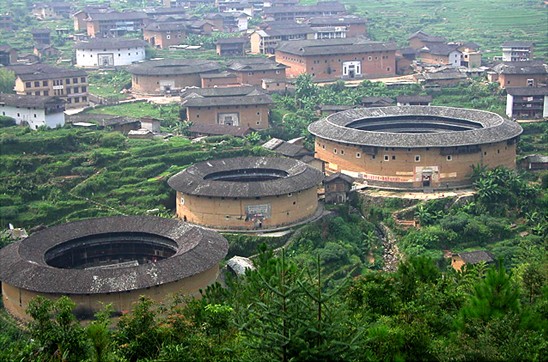 <font color='#000099'>武夷山、福州、泉州、廈門鼓浪嶼、土樓單飛7日</font>