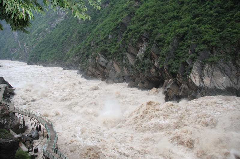 昆明、大理、麗江玉龍雪山、虎跳峽、香格里拉