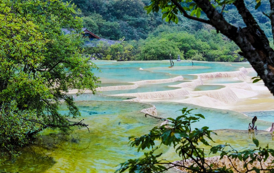 成都、九寨溝、黃龍、青城山、都江堰雙臥8天